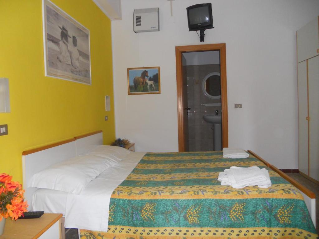 Hotel Pigalle Rimini Chambre photo